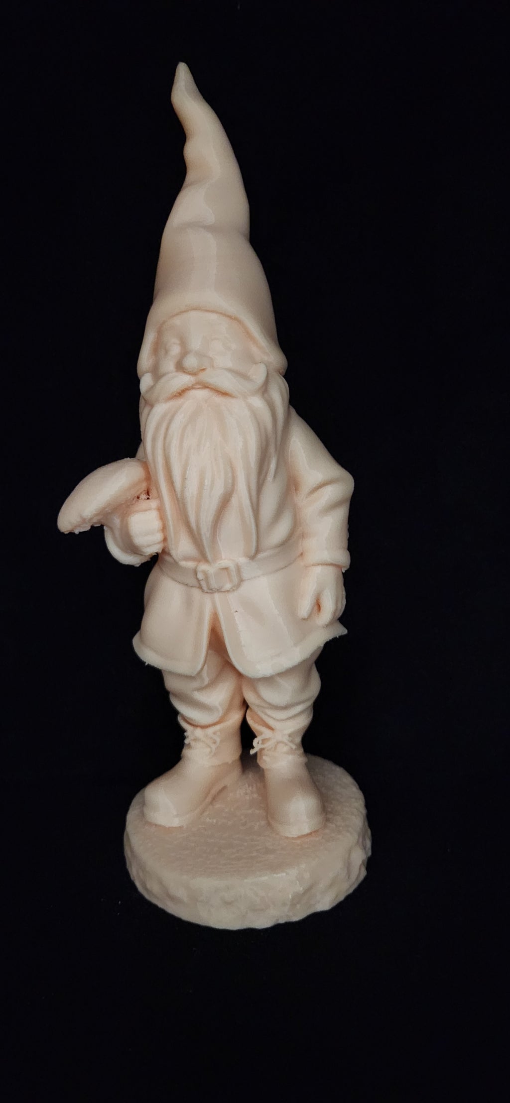 Unpainted Gnomes